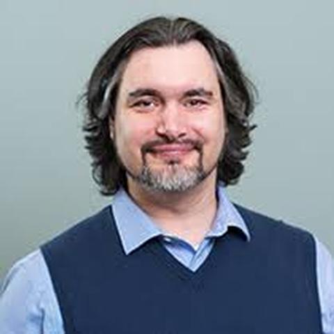 Photo of Carlos Jensen